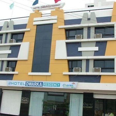 Hotel Dwaraka Residency Kākināda Exterior foto